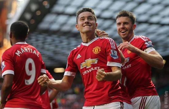 转会费约 转会费约